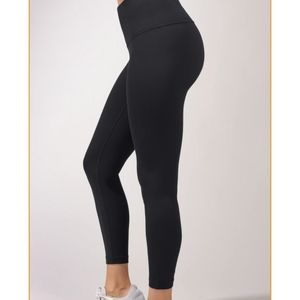 Yogalicious‎ Lux High Waist 7/8 Ankle Legging Black Size Small